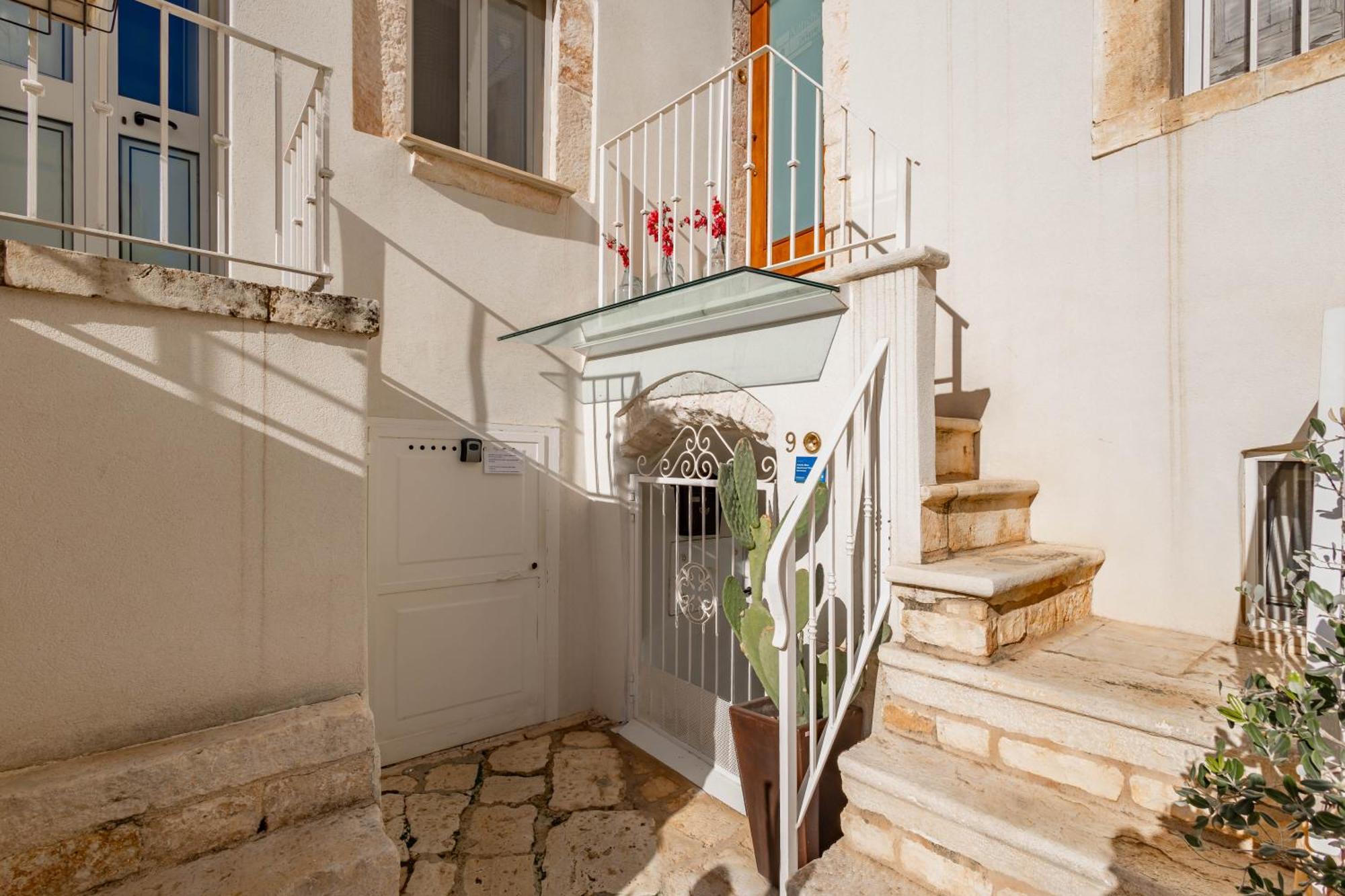 Antiche Mura Apartments"Cielo Di Puglia" -2 Matrimoniali, Cucina E Terrazzo ตูรี ภายนอก รูปภาพ