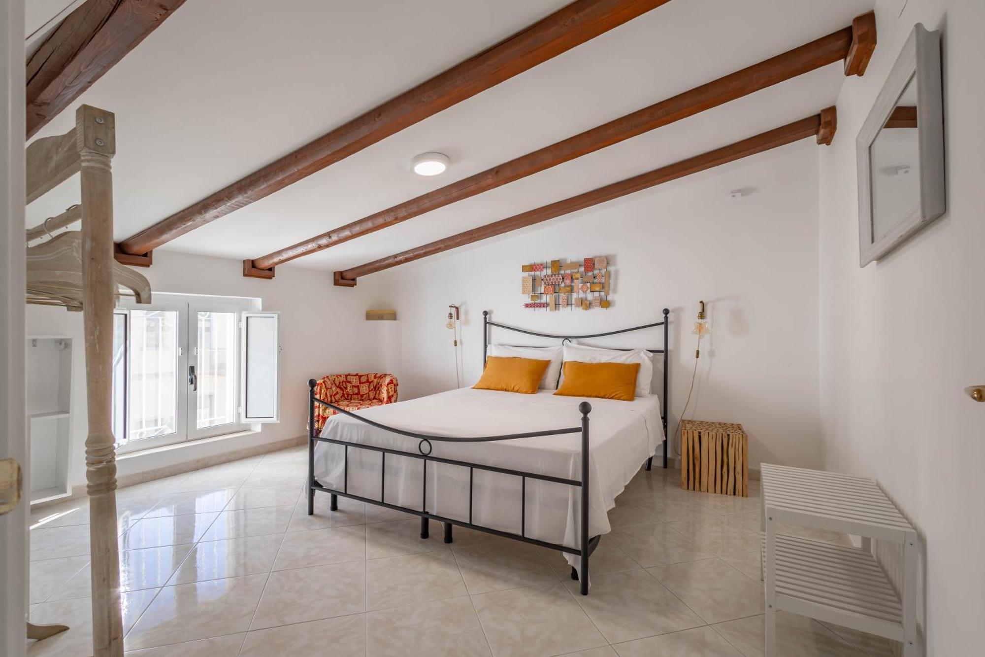 Antiche Mura Apartments"Cielo Di Puglia" -2 Matrimoniali, Cucina E Terrazzo ตูรี ภายนอก รูปภาพ