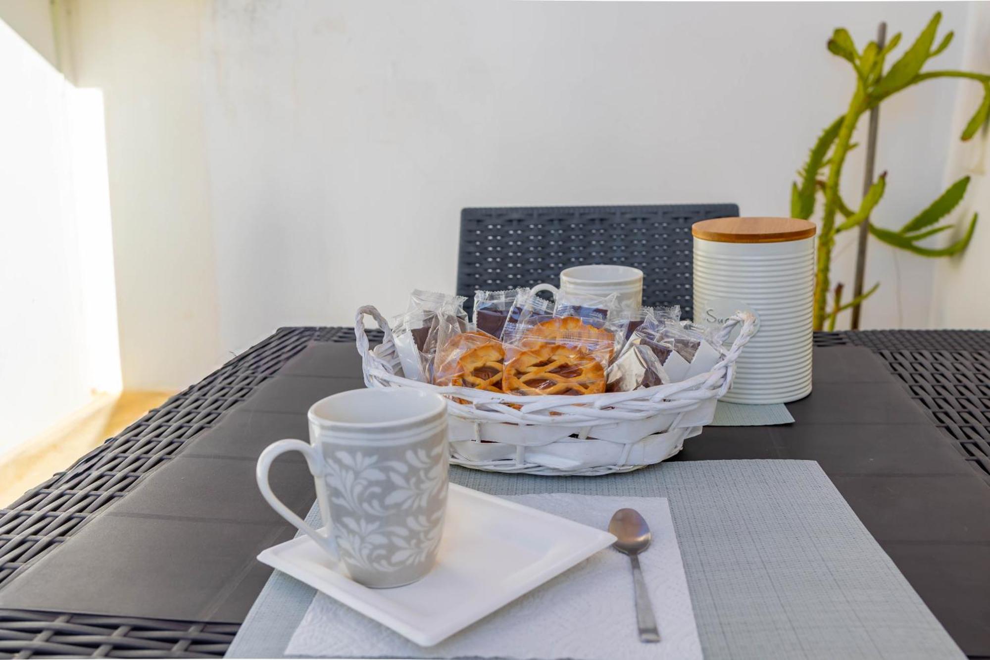 Antiche Mura Apartments"Cielo Di Puglia" -2 Matrimoniali, Cucina E Terrazzo ตูรี ภายนอก รูปภาพ